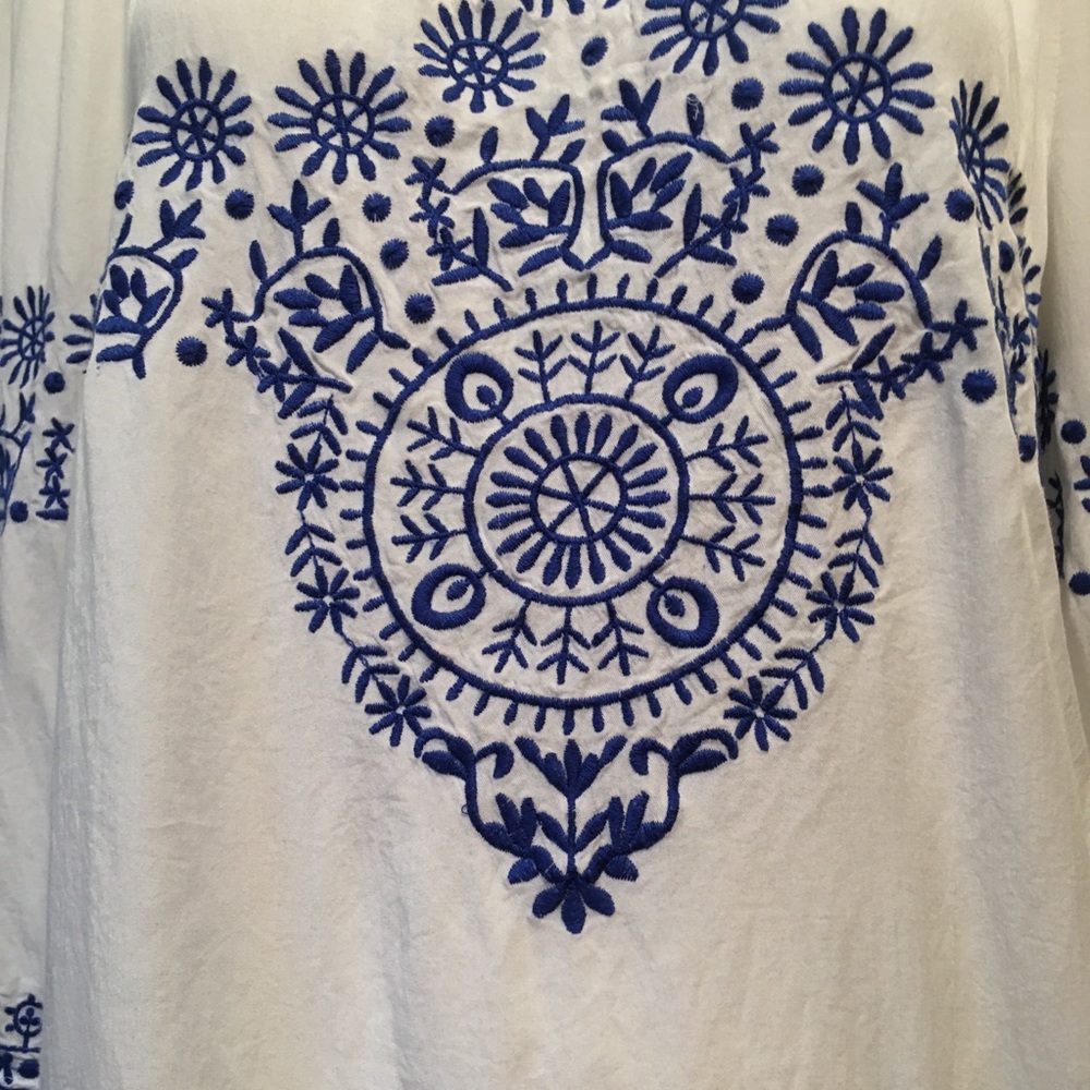Sale 5 For $25 Gianni Bini Off the Shoulder Top - Picture 4 of 7